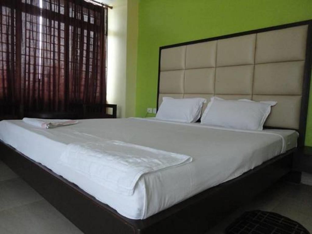 Hotel Sunview Dispur Buitenkant foto