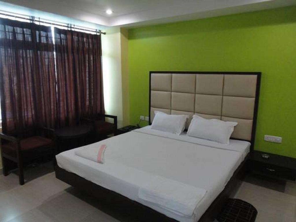 Hotel Sunview Dispur Buitenkant foto