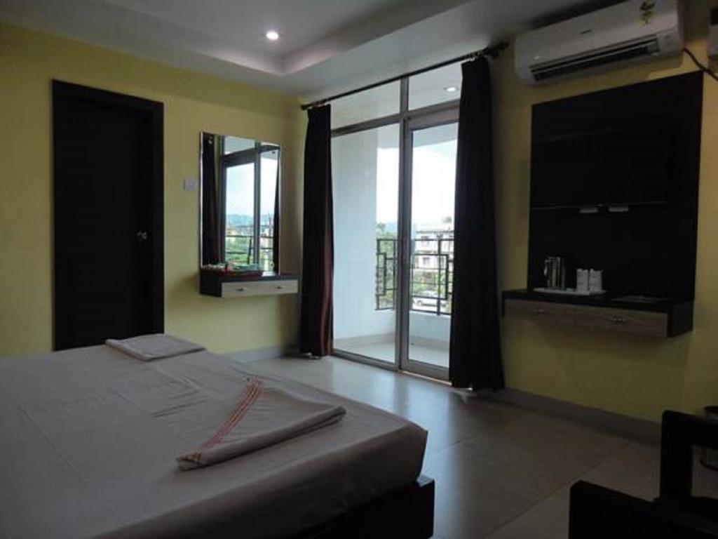 Hotel Sunview Dispur Buitenkant foto